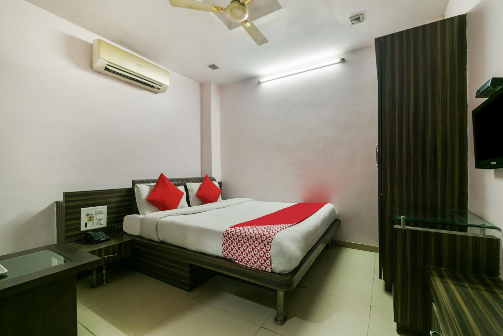 Oyo Hotel Ajanta Hamirgarh Dış mekan fotoğraf