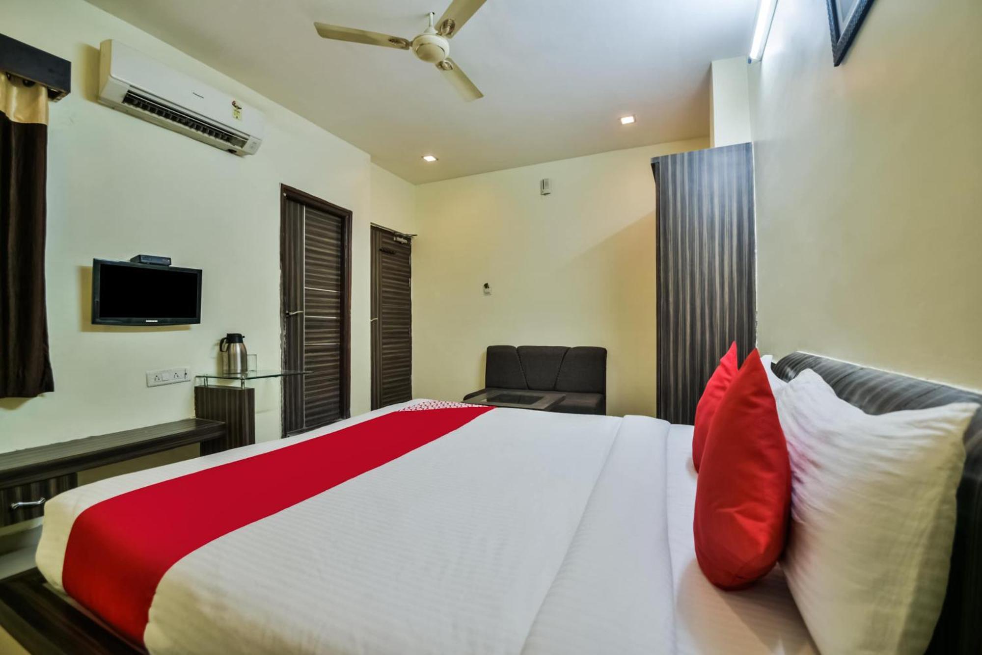 Oyo Hotel Ajanta Hamirgarh Dış mekan fotoğraf